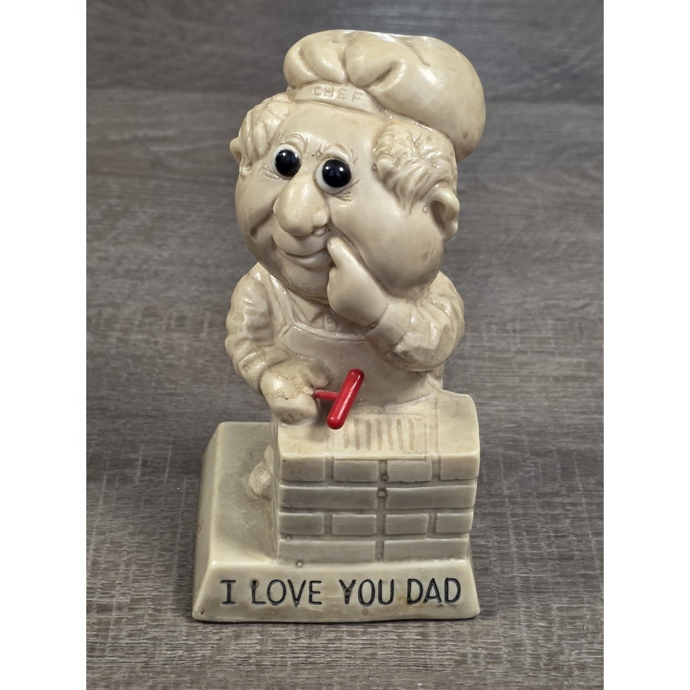 1960s R & W Berries Collection "I Love You Dad" Figurine Vintage Statue Nose Pic